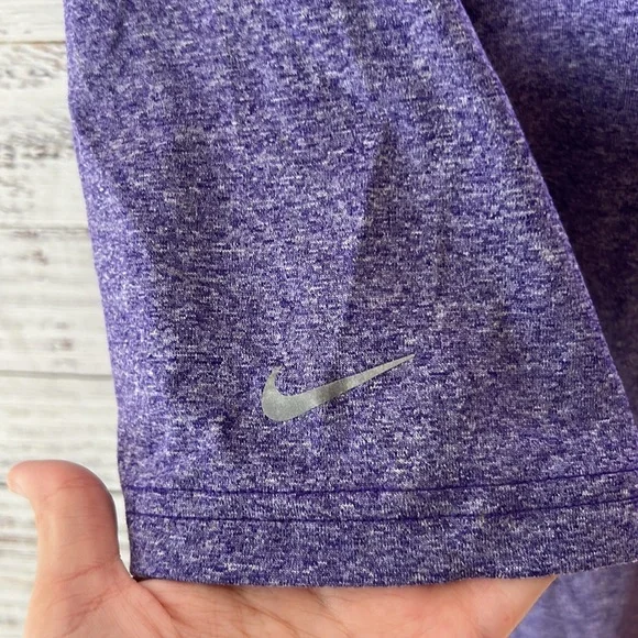 Nike Dri-Fit Run Shirt Women's Extra Large - Picture 11 of 12